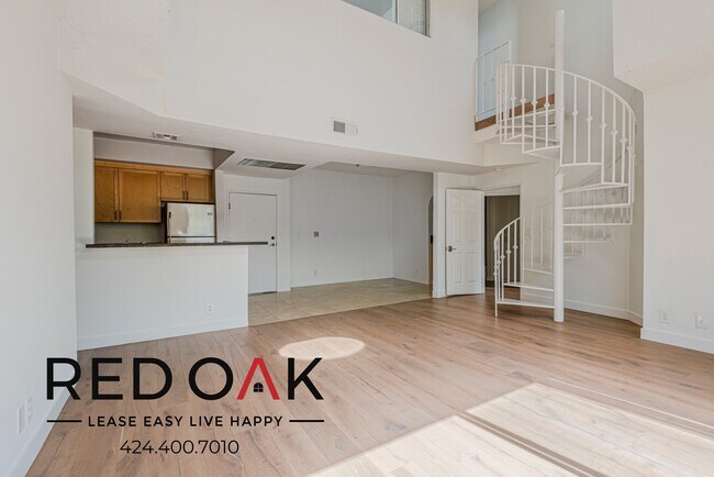 Foto del edificio - Exceptional Two Bed Room with Loft, Privat...