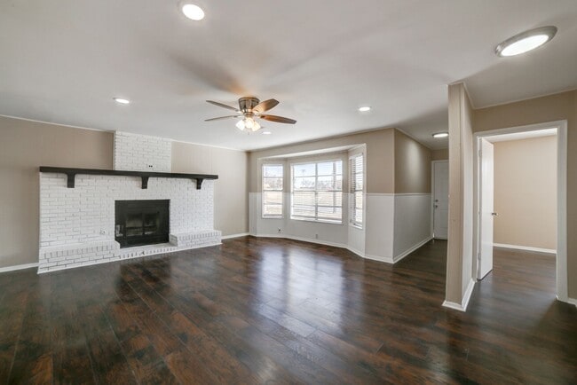 Building Photo - Updated 3 Bedroom 1 Bath Sapulpa!