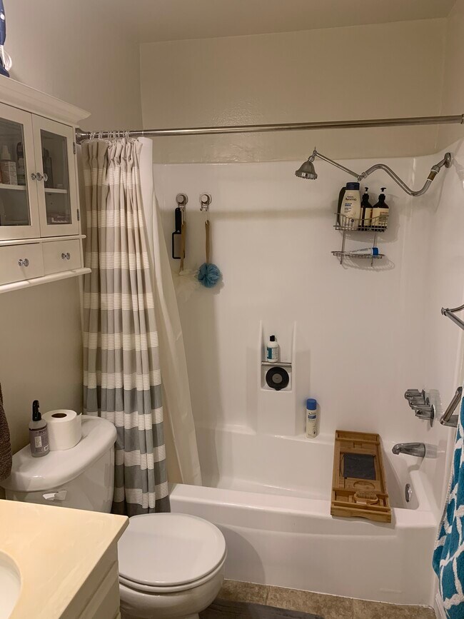 Bathroom - 11910 Avon Way