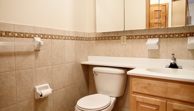 Building Photo - 294 W 92nd St
