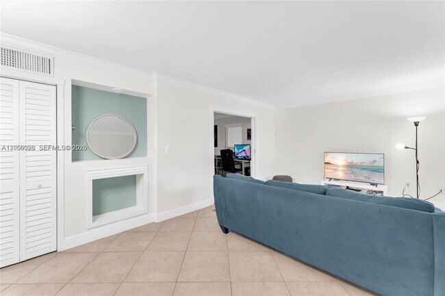 Foto del edificio - 8617 SW 68th Ct