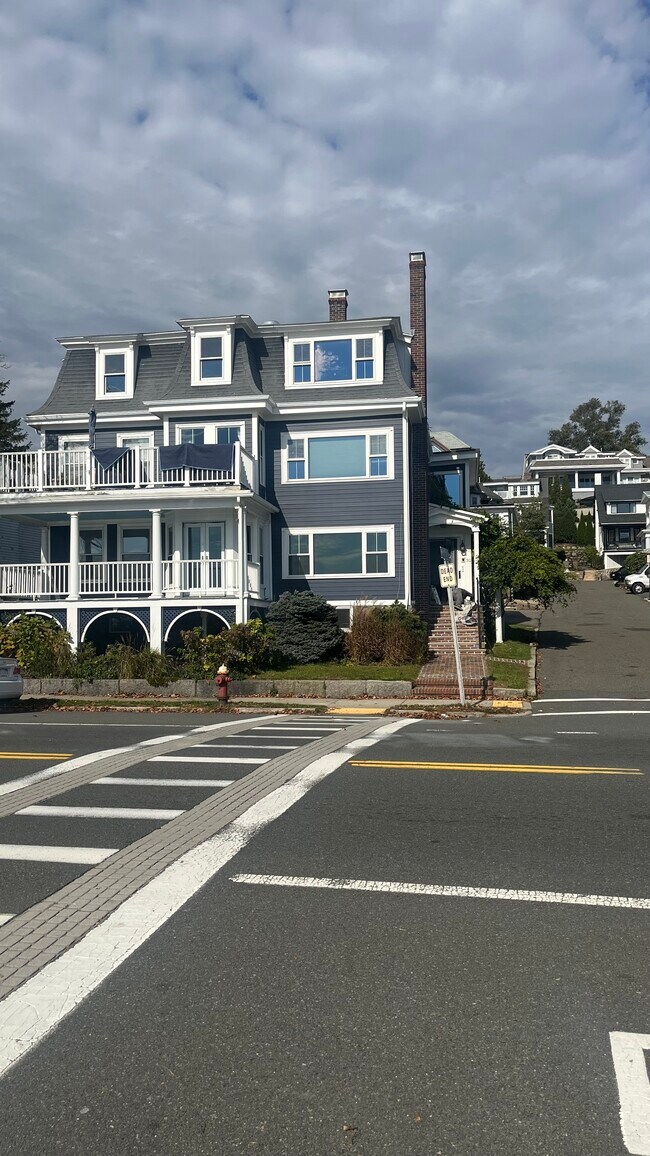 Foto del edificio - 312 Humphrey St