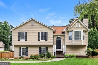 Building Photo - 100 Ivy Glen
