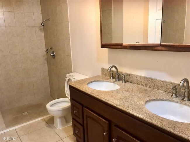 Foto del edificio - 3 br, 2 bath House - 7804 Shalimar St