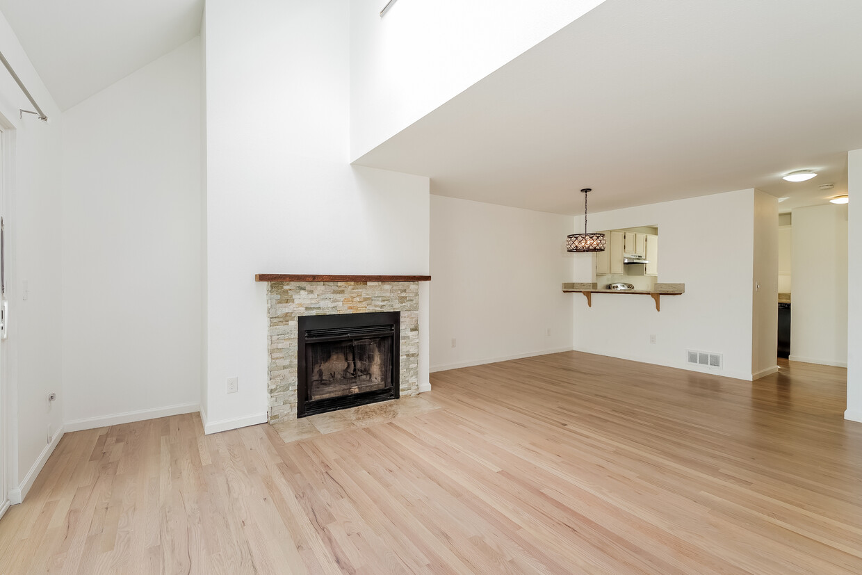 Primary Photo - 4529 S 248th Pl