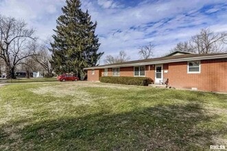 Building Photo - 1 Suburban Ct
