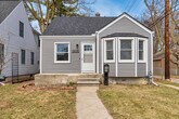 Foto principal - 23030 Beech St