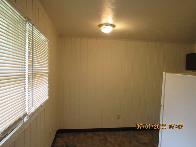 Área de comedor de la cocina - 14250 Riverside Dr