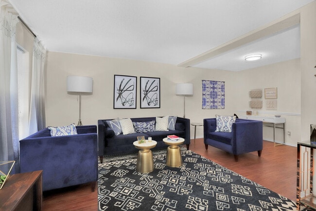 Foto del edificio - The Estates At Lafayette Square