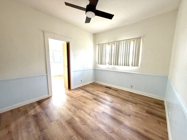 Foto del edificio - 1741 Yale Ave