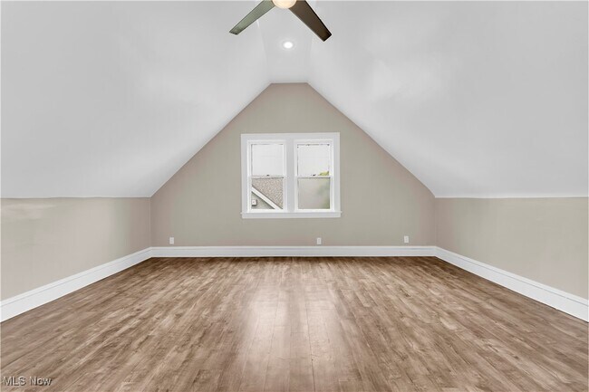 Building Photo - 1616 Eddington Rd