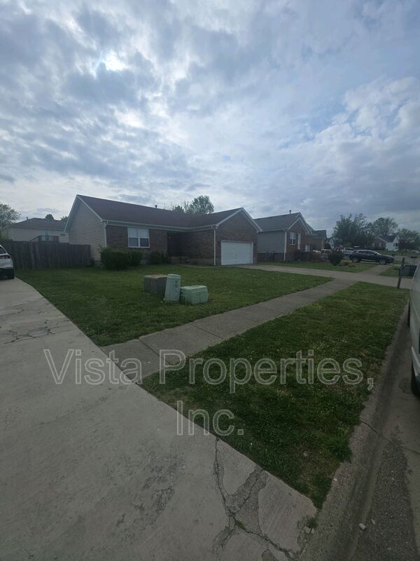 Foto del edificio - 6917 Colrain Cir