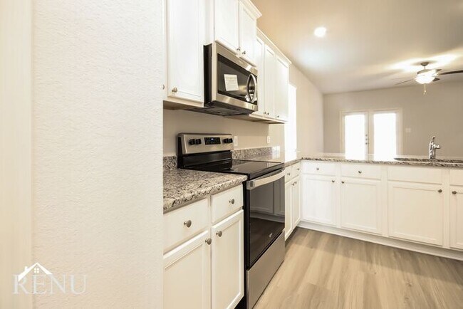 Foto del edificio - 25334 Shadowdale Dr