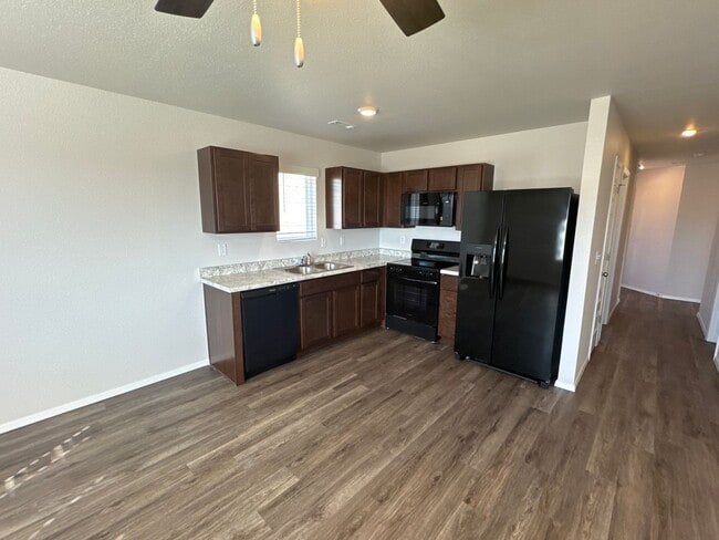 Building Photo - *Preleasing Now!-Three Bedroom | Two Bath Home in Barberry Court