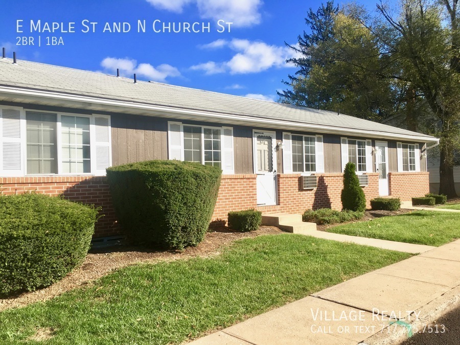 Primary Photo - Affordably Priced 2-Bed with eat-in kitche...
