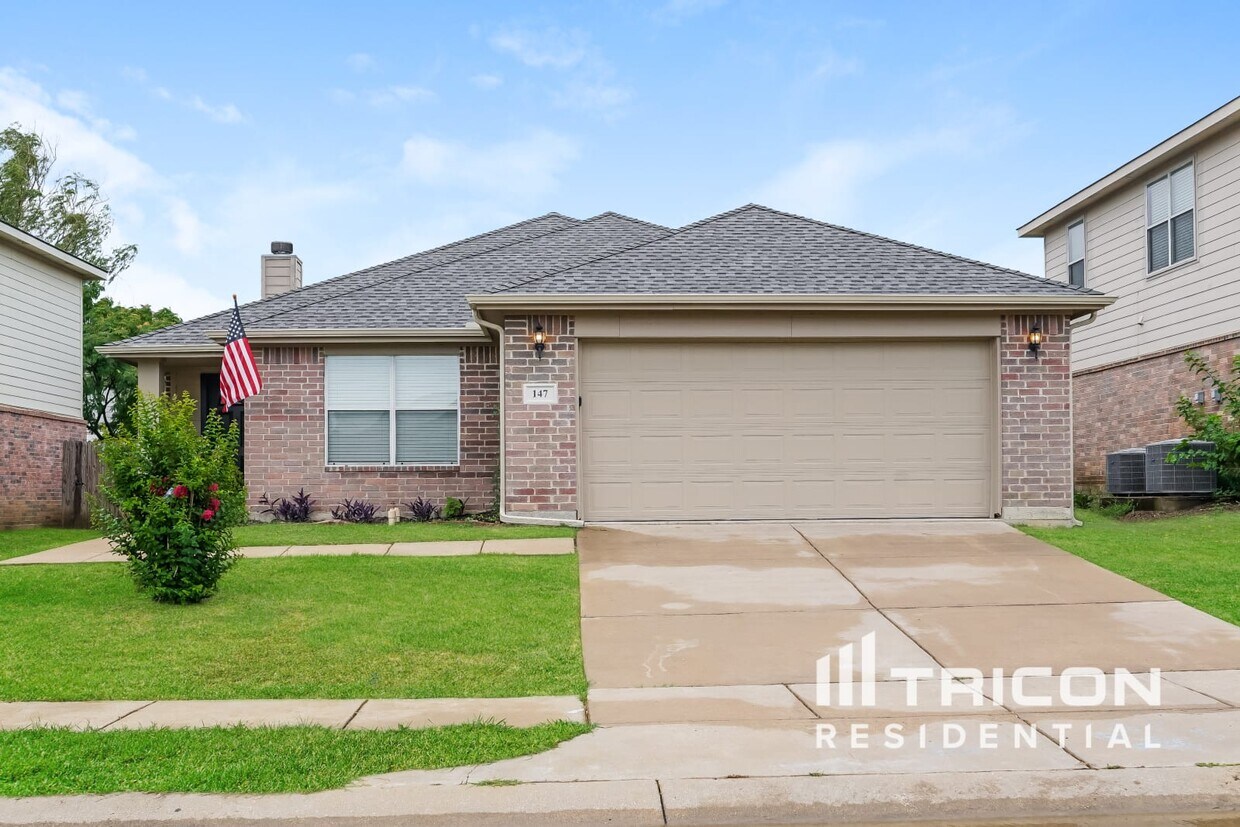 147 Adams Avenue Venus TX House Rental in Venus, TX