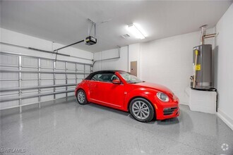 Building Photo - 9309 Surfbird Ct