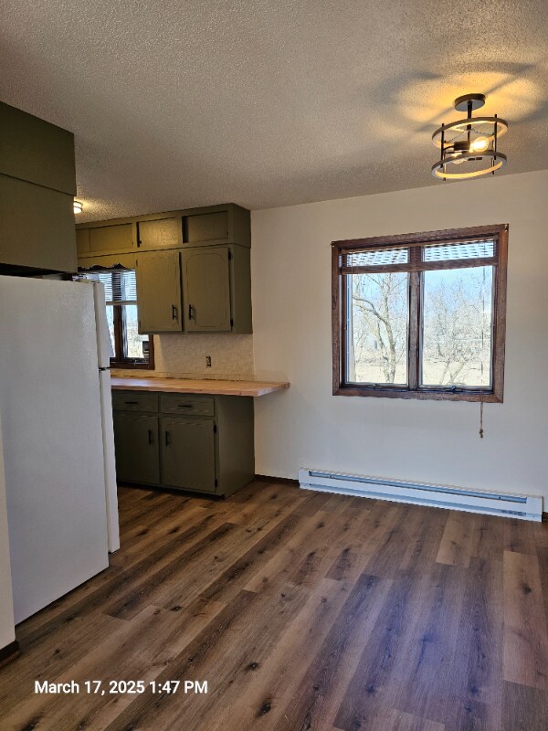 Foto del edificio - 190 Sawmill Ln