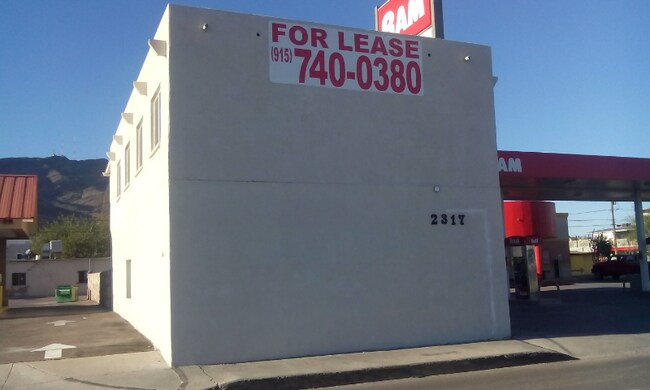 Foto del edificio - 2317 E Missouri Ave