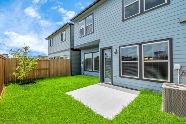 Foto del edificio - 1408 Oliver Manor Ln