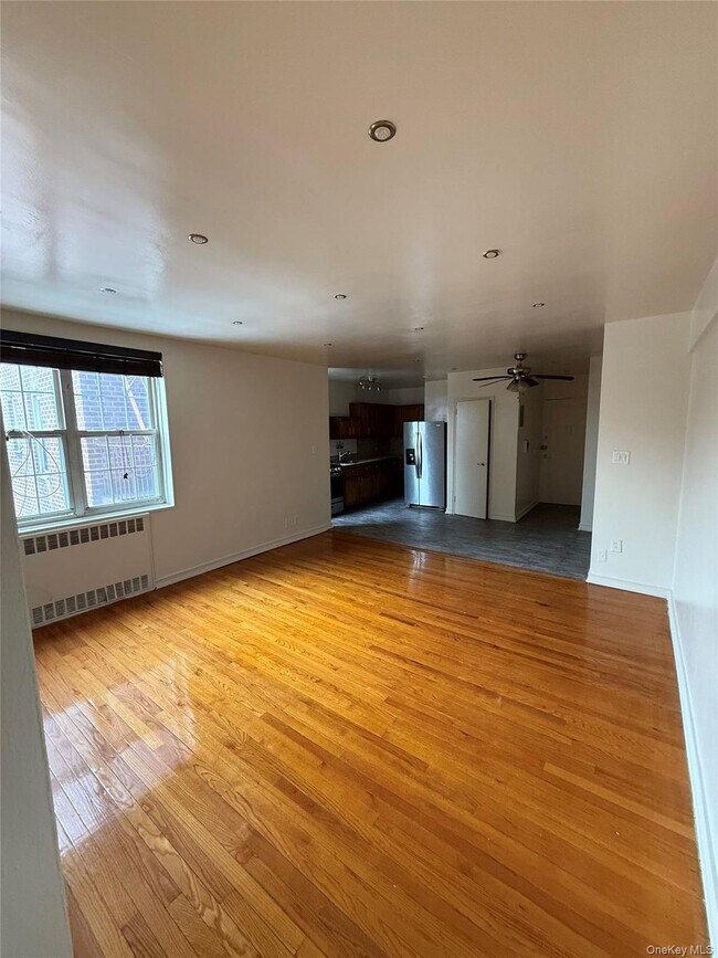 Foto del edificio - 770 Bronx River Rd