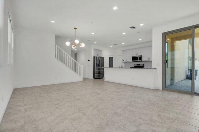 Building Photo - 4245 Powell Way