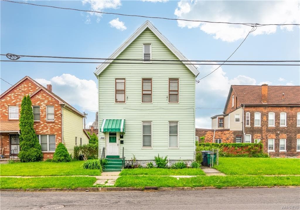 Primary Photo - 344 Pine St