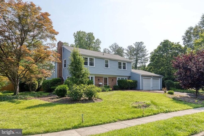 Building Photo - 1711 Stratton Rd