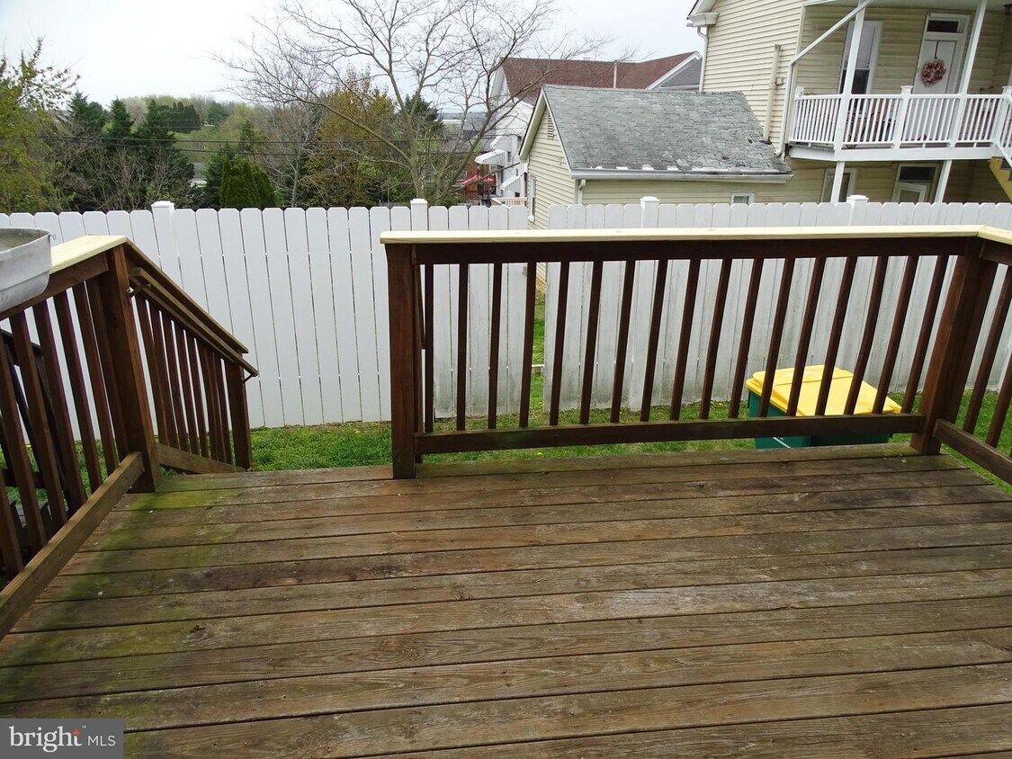 10 Fairview Ave, Waynesboro, PA 17268 Townhome Rentals in Waynesboro PA