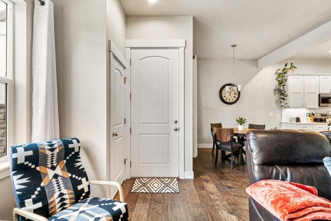 Building Photo - 2486 Trio Falls Dr