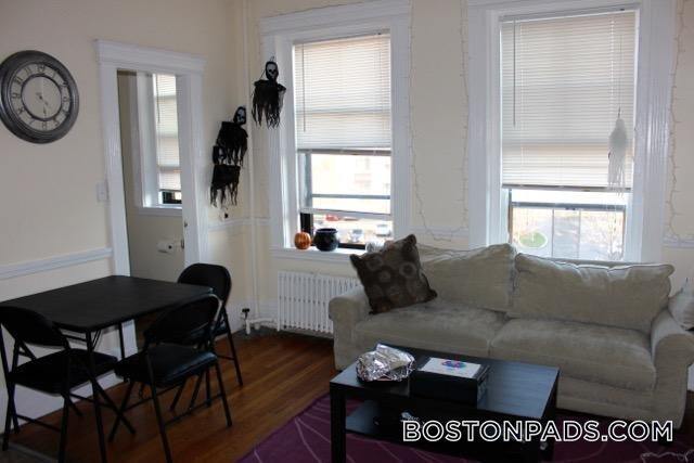 Foto del edificio - 447 Park Dr