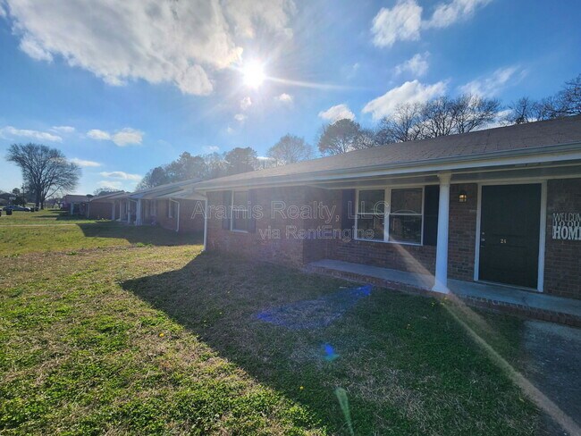 Foto del edificio - 24 Paige St