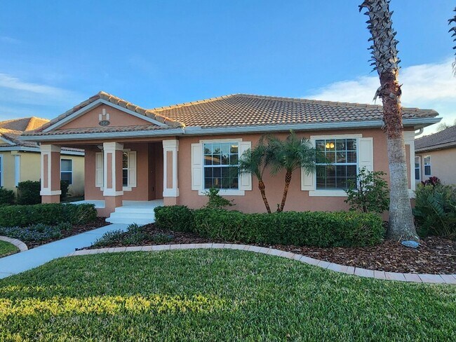 Foto del edificio - Beautiful 4 Bedroom Home in Venetian Bay