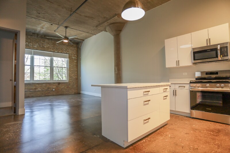 Foto principal - 4046 N Hermitage Ave