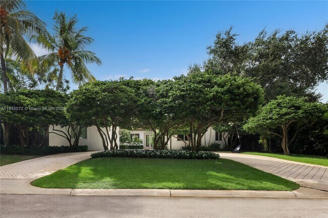 Foto del edificio - 636 Melaleuca Ln