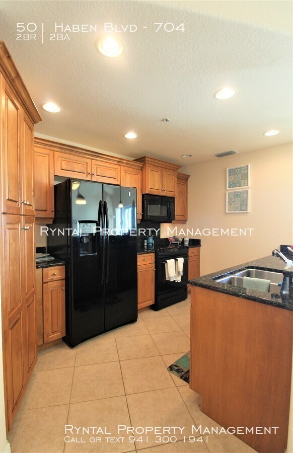 Building Photo - 501 Haben Blvd
