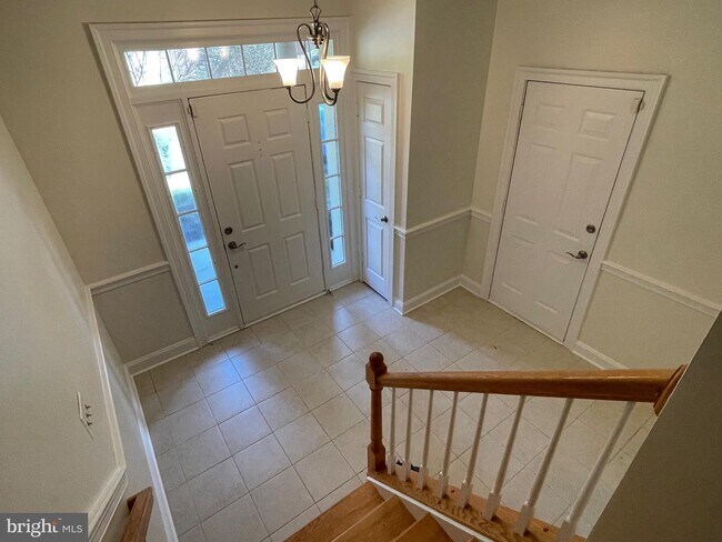 Building Photo - 11405 Summer House Ct