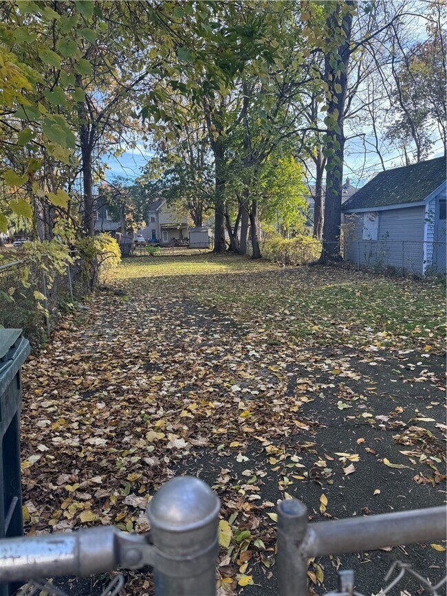 Foto del edificio - 686 Seward St