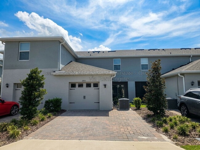 Building Photo - 2841 Rotterdam Dr