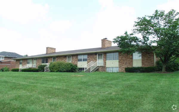 Foto principal - 3844-850 Riverside Dr