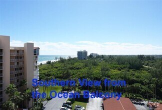 Building Photo - 3880 N Hwy A1A