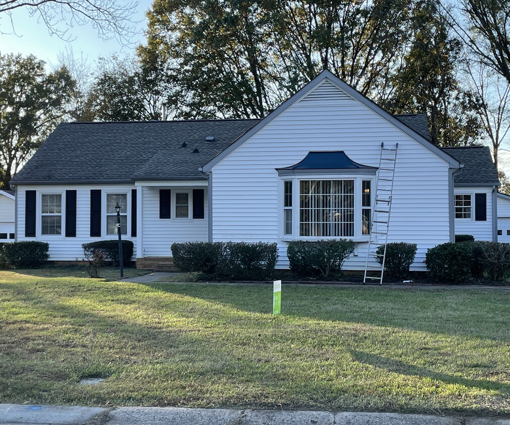 Foto principal - 5826 Pepperhill Rd