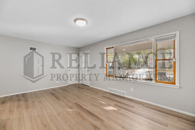 Building Photo - 169 Western Ave