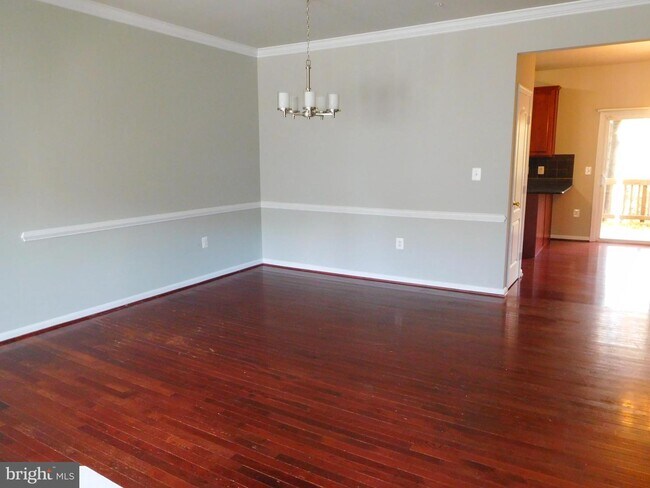 Foto del edificio - 15406 Bennetts Run Ct