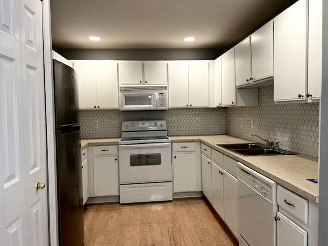 Foto del edificio - 29253 Glen Oaks Blvd E