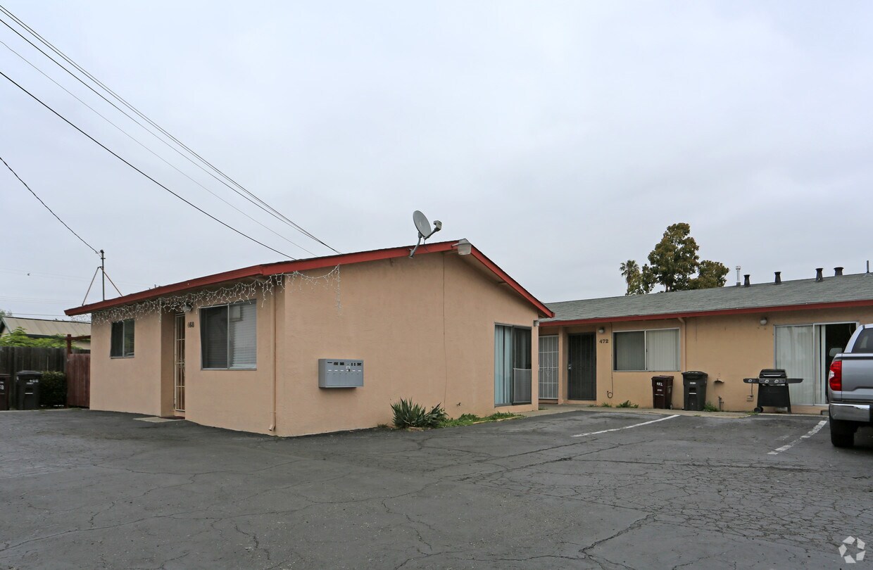 Foto principal - 468 Schafer Rd