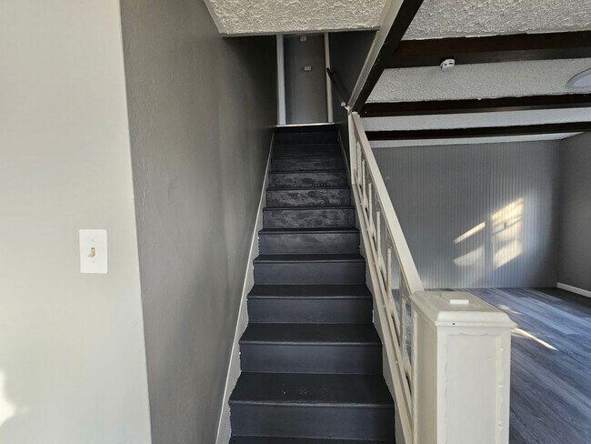 Foto del edificio - Spacious 2 bedroom 1 bath house for rent!