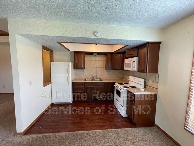 Foto del edificio - 453 W Grand St