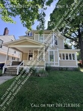 Building Photo - 236 Prospect Ave NE