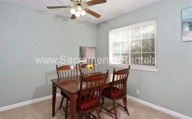 Building Photo - 3 br, 2 bath House - 855 Regatta Drive